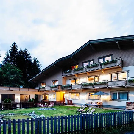 Bed & Breakfast Pinetree Mayrhofen