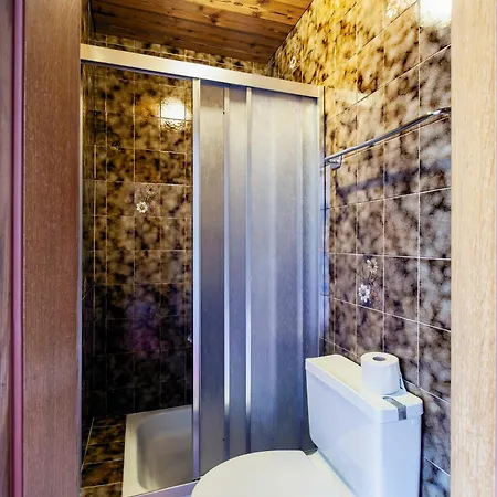 Pinetree Bed & Breakfast