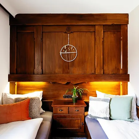 Pinetree Bed & Breakfast Mayrhofen