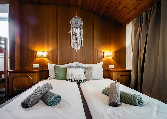 Bed & Breakfast Pinetree 3*