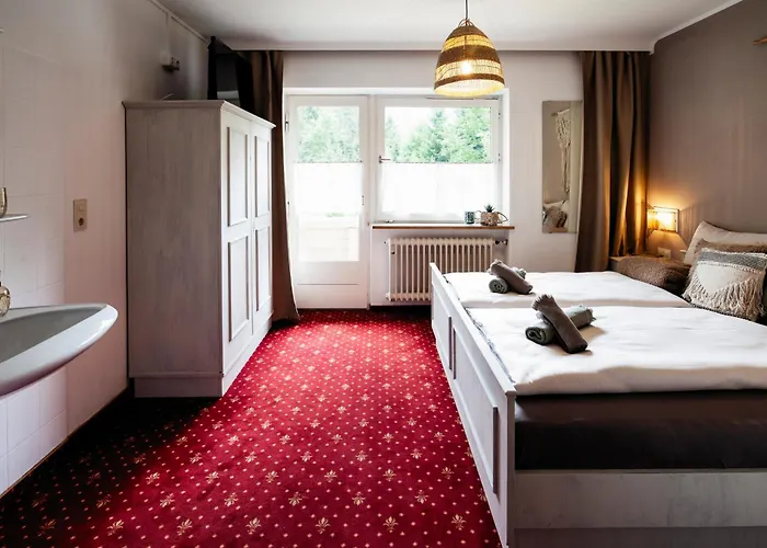 Pinetree Bed and breakfast